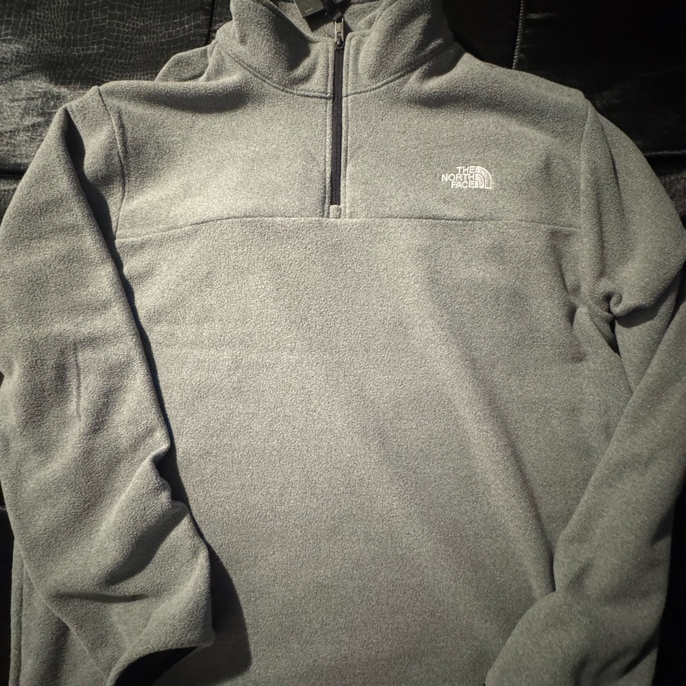 The North Face Gray Quarter-Zip Fleece Pullover
